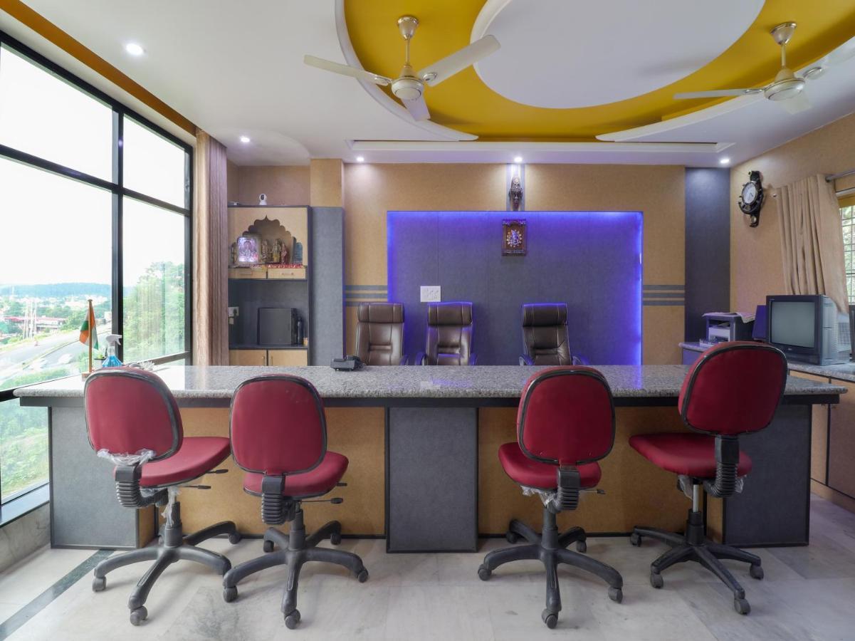 Spot On 82236 Aryan Home Stay Jhājra Dış mekan fotoğraf